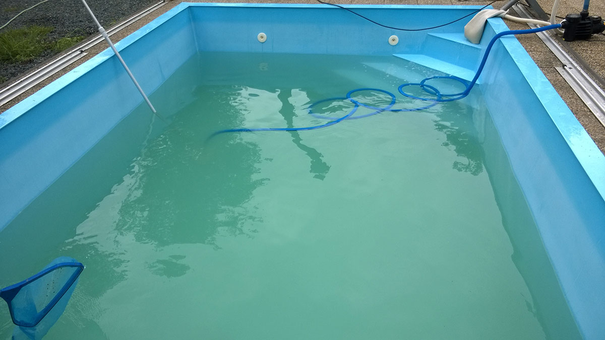 Odzimování bazénu